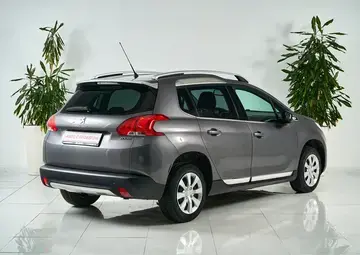 Peugeot 2008 Вид 4