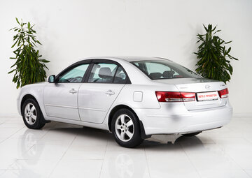 Hyundai Sonata Вид 4